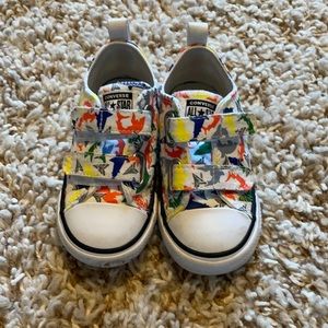 Converse Toddler Boys Velcro shoes